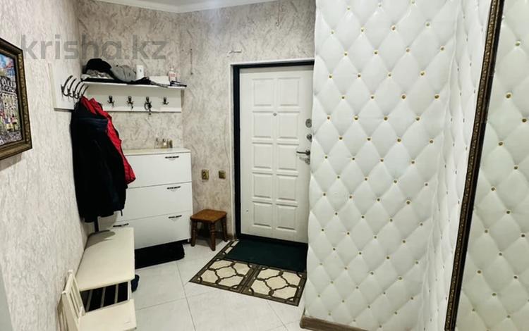 2-комнатная квартира · 92.5 м² · 4/15 этаж, Шакарима за 30.5 млн ₸ в Семее — фото 6