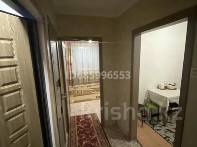 1-комнатная квартира, 35 м², 1/5 этаж посуточно, Самал мкр за 5 500 〒 в Талдыкоргане, мкр Самал
