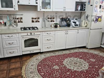 Отдельный дом · 6 комнат · 500 м² · 8 сот., Комсомольская за 97.5 млн 〒 в Петропавловске