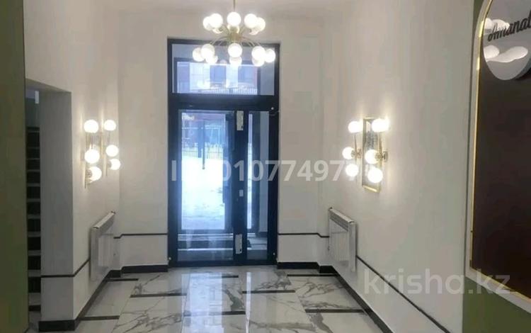 3-бөлмелі пәтер · 82 м² · 6/9 қабат, Ахмет Байтурсынулы 22 — Нажимеденова, бағасы: 41 млн ₸ в Астане, Сарайшык р-н — фото 2