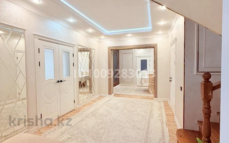 Дом · 6 комнат · 280 м², мкр Таусамалы, Дрозд 74 — Жандосова Яссауи за 110 000 〒 в Алматы, Наурызбайский р-н — фото 2