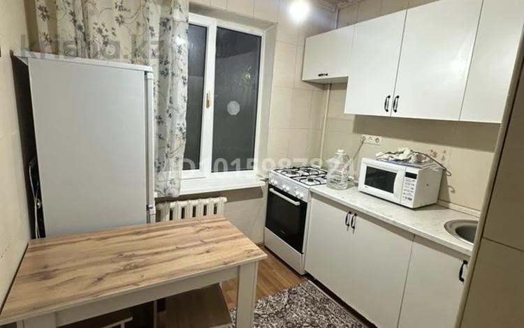 3-комнатная квартира · 60 м² · 1/5 этаж, мкр Таугуль 39 за 380 000 ₸ в Алматы, Ауэзовский р-н — фото 2