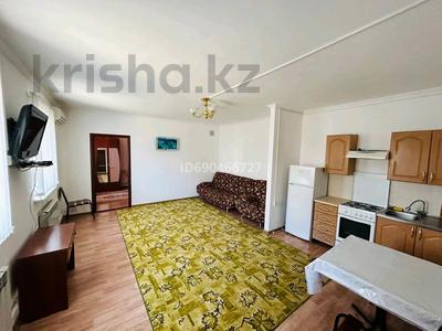 Отдельный дом · 2 комнаты · 60 м², Өркен мкр за 100 000 〒 в Атырау