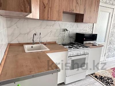 2-комнатная квартира · 44 м², мкр Аксай, Б. Момышулы 25 — СРОЧНО! САМОЕ ЛУЧШЕЕ ПРЕДЛОЖЕНИЕ! ПОМОЩЬ С ИПОТЕКОЙ! СОПРОВОЖДЕНИЕ СДЕЛКИ! за 31 млн ₸ в Алматы, Ауэзовский р-н