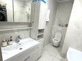 2-бөлмелі пәтер · 83.8 м² · 7/10 қабат, Шарипова 28/1 — Стадион Мунайшы, бағасы: 48 млн ₸ в Атырау, мкр Жилгородок — фото 8