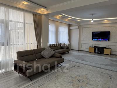 3-комнатная квартира · 160 м² · 9/11 этаж, 17-й мкр 18 за 69 млн 〒 в Актау