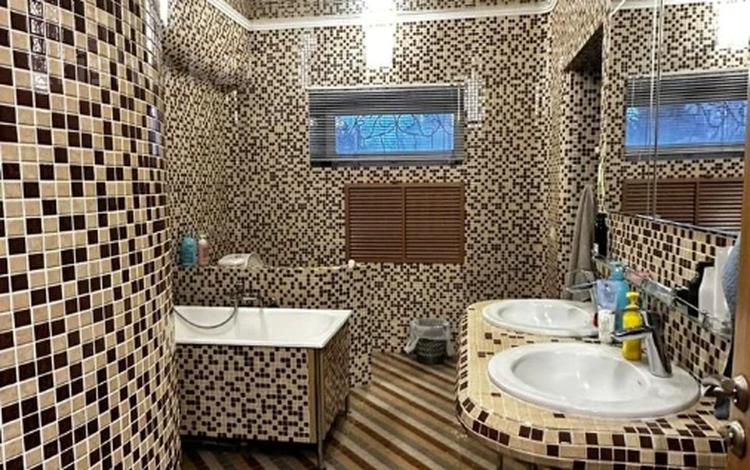 Отдельный дом · 5 комнат · 380 м² · 15 сот., Казыкурт 32 за 62 млн ₸ в Актобе, жилой массив Жилянка — фото 4
