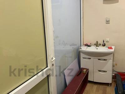 Дүкендер мен бутиктер · 60 м², бағасы: 200 000 ₸ в Актау, 13-й мкр