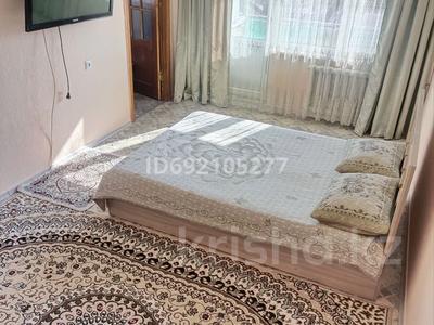 2-бөлмелі пәтер · 44 м² · 5/5 қабат, Достық 22 — Казахстанская, бағасы: 12 000 〒 в Талдыкоргане