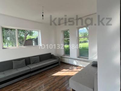 Отдельный дом · 1 комната · 30 м², мкр Карагайлы — Олейникова за 250 000 ₸ в Алматы, Наурызбайский р-н