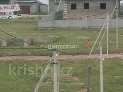 Участок · 10 соток, Микрорайон Алатау — Угловой участок 7 көше. за 9 млн ₸ в Ленгере
