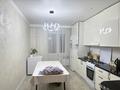 3-бөлмелі пәтер · 120 м² · 4/9 қабат, Абая — Остановка 2 база, бағасы: 300 000 ₸ в Уральске — фото 8