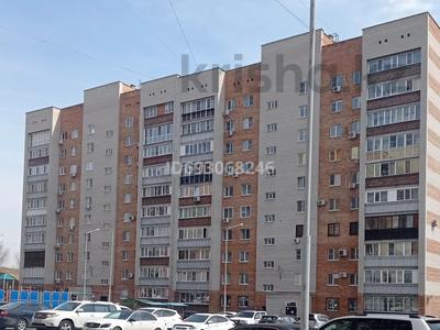 2-комнатная квартира, 69 м², 1/10 этаж, Сатпаева 36/2 — поликлиника булатова за 32.5 млн 〒 в Усть-Каменогорске