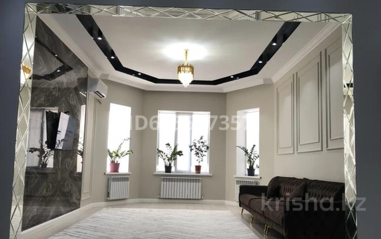 Жеке үй · 7 бөлме · 270 м² · 9 жүзд., мкр Самал, Берик Коркытова — Самал-1, бағасы: 78 млн ₸ в Атырау — фото 7