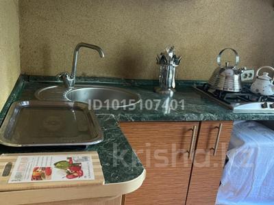 3-бөлмелі пәтер · 65 м² · 1/5 қабат, Таугүл-1 ш/а. 35, бағасы: 350 000 ₸ в Алматы, Ауэзовский р-н