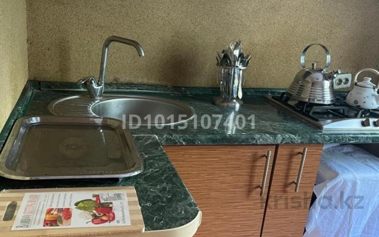 3-бөлмелі пәтер · 65 м² · 1/5 қабат, Таугүл-1 ш/а. 35, бағасы: 350 000 ₸ в Алматы, Ауэзовский р-н — фото 4