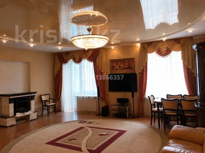 4-комнатная квартира · 170 м² · 4/5 этаж, Ескалиева 303 за 450 000 ₸ в Уральске