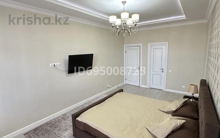 3-бөлмелі пәтер · 116 м² · 11/17 қабат, Сыганак 6 — Культегын, бағасы: 75 млн ₸ в Астане, Есильский р-н — фото 2