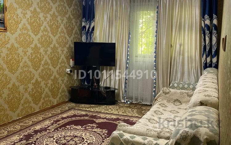 2-бөлмелі пәтер · 48 м² · 4/5 қабат, Гагарина, 38 — Кырытый рынок, бағасы: 17 млн ₸ в Шымкенте, Туран р-н — фото 2