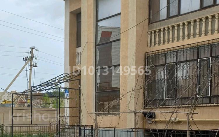 Часть дома · 9 комнат · 469 м² · 2 сот., 29а мкр 142 за 80 млн ₸ в Актау — фото 4