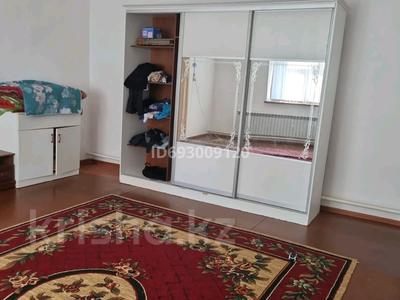 Жеке үй · 3 бөлме · 150 м² · 10 жүзд., Арай10 20 — Текей батыр, бағасы: 150 000 ₸ в 