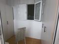 3-бөлмелі пәтер · 60 м², Жаппасбай батыр 78 — Горбатый мостқа арқасын беріп тұрған үй, бағасы: 17 млн ₸ в  — фото 14