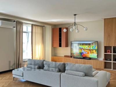 3-комнатная квартира · 150 м² · 7/9 этаж, проспект Мангилик Ел участок 41 за 1 млн 〒 в Астане, Есильский р-н