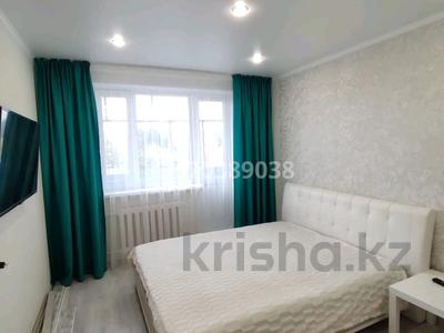 1-комнатная квартира, 27 м², 5/9 этаж посуточно, Академика Чокина 36 за 9 000 〒 в Павлодаре