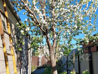 Жеке үй · 4 бөлме · 86 м² · 6 сот., мкр Новый Город, Переулок Липецкий 8 — Рационализаторов, бағасы: 36 млн 〒 в Караганде, Казыбек би р-н