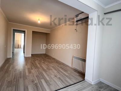 2-комнатная квартира · 58 м² · 4/5 этаж, 11-й микрорайон, 18-ймикрорайон 9 — Рыскулова-Адырбекова за 21.5 млн 〒 в Шымкенте, Енбекшинский р-н