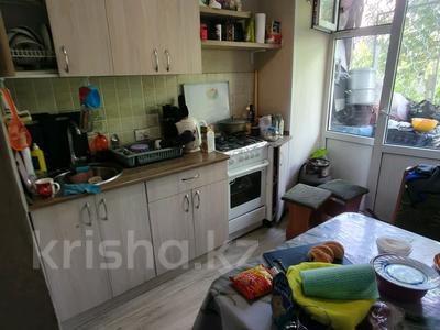 3-бөлмелі пәтер · 55 м² · 3/9 қабат, Абая, бағасы: 9.5 млн ₸ в Темиртау