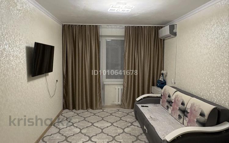 2-бөлмелі пәтер · 48 м² · 6/6 қабат, мкр 4 31, бағасы: 16 млн ₸ в Уральске — фото 2