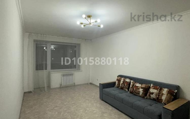 2-бөлмелі пәтер · 54 м² · 9/9 қабат, Карагайлы 73, бағасы: 170 000 ₸ в Семее — фото 2