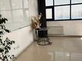 Еркін, кеңселер, білім орталықтары, конференц-залдар, кабинеттер және жұмыс орындары, студиялар · 134 м², бағасы: 1.5 млн ₸ в Алматы, Алмалинский р-н — фото 10