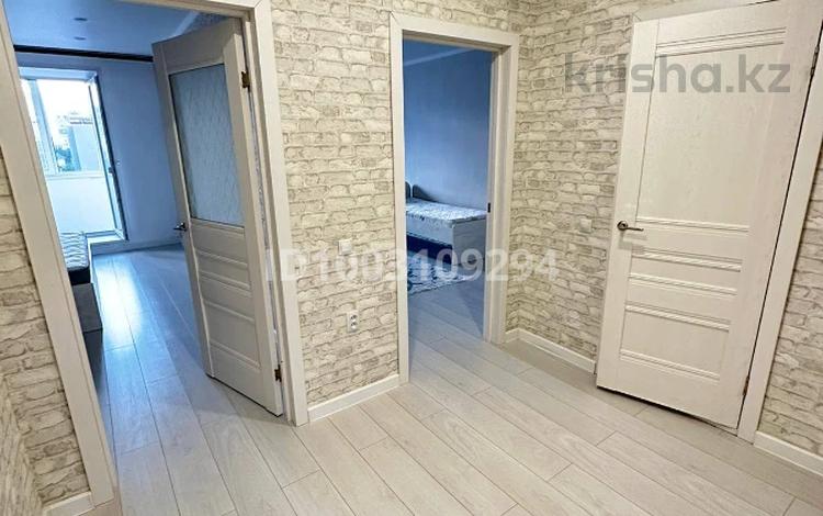 2-бөлмелі пәтер · 75 м² · 5/6 қабат, Жеңіс ш/а 32/1, бағасы: ~ 32 млн ₸ в Уральске, мкр Женис — фото 14