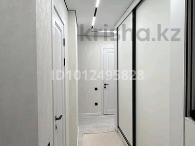 3-бөлмелі пәтер · 90 м² · 2/9 қабат, Нажмединова 5/1 — Байтурсынова Азербаева, бағасы: 500 000 ₸ в Астане, Сарайшык р-н