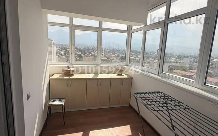 3-комнатная квартира · 120 м² · 15/16 этаж, Мамыр-1 за 550 000 ₸ в Алматы, Ауэзовский р-н — фото 2