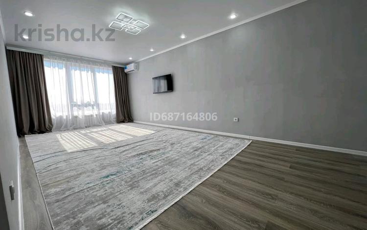 1-комнатная квартира · 47.11 м² · 8/10 этаж, мкр Аккент 90 за 220 000 ₸ в Алматы, Алатауский р-н — фото 2