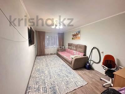 2-бөлмелі пәтер · 47 м² · 2/5 қабат, Майкудук, 13й микрорайон 21 — Супермеркет Аян, №54 школа, садик Балбөбек, ресторан Абиба, бағасы: 10.9 млн 〒 в Караганде, Алихана Бокейханова р-н