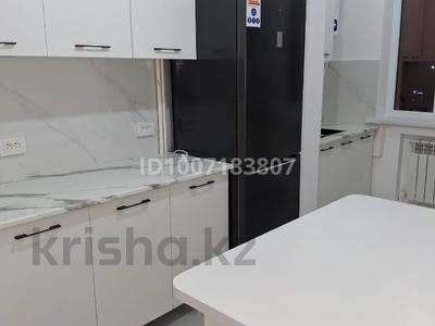 2-бөлмелі пәтер · 56 м² · 4/5 қабат, Север ш/а 10, бағасы: 200 000 ₸ в Шымкенте, Аль-Фарабийский р-н