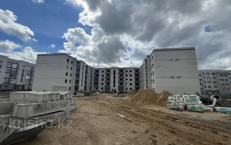 3-бөлмелі пәтер · 105.7 м² · 4/5 қабат, мкр. Алтын орда 355, бағасы: 24 млн ₸ в Актобе — фото 2