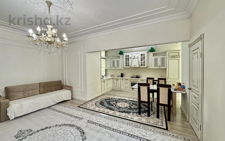 3-бөлмелі пәтер · 90 м² · 2/9 қабат, Кайым Мухамедханов 21, бағасы: ~ 55 млн ₸ в Астане, Нура р-н — фото 2