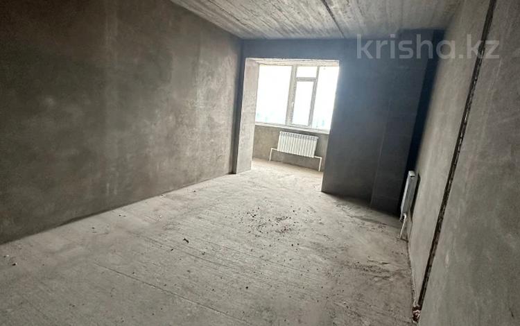 3-комнатная квартира, 104.9 м², 5/6 этаж, Алтын Орда. за 22.5 млн 〒 в Актобе — фото 2