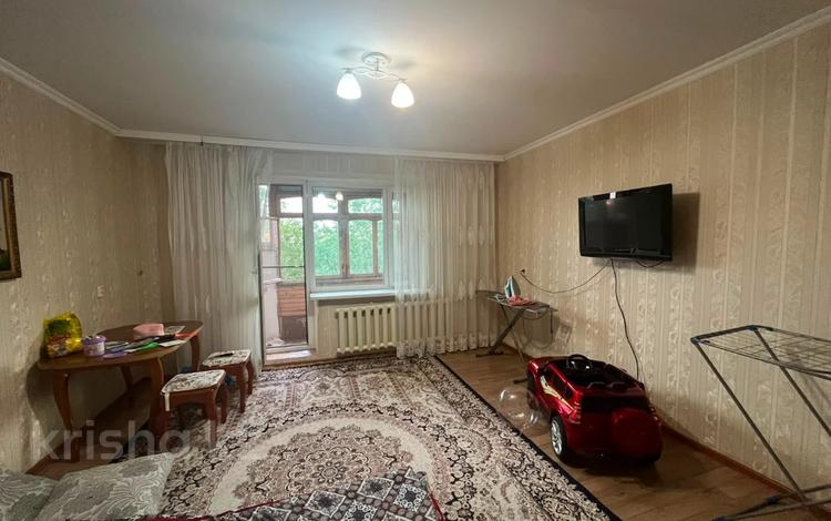 3-бөлмелі пәтер · 62 м² · 3/5 қабат, Степной 1 ш/а., бағасы: 26.5 млн ₸ в Караганде, Казыбек би р-н — фото 3