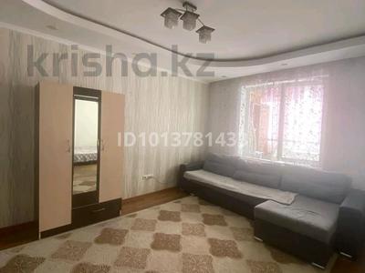 2-комнатная квартира · 60 м² · 9/19 этаж, Брусиловского 167 за 15 000 ₸ в Алматы, Алмалинский р-н