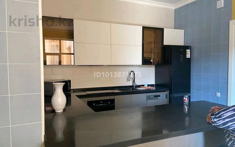 2-комнатная квартира · 130 м², Мкр «Мирас» 31 за 700 000 ₸ в Алматы, Бостандыкский р-н — фото 2