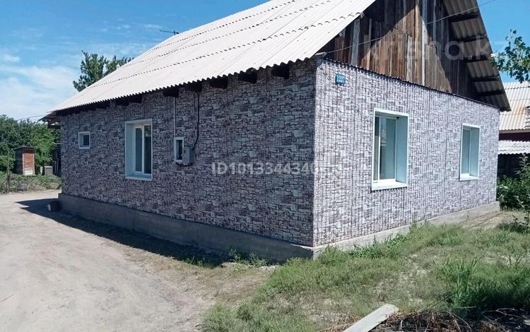 Отдельный дом · 4 комнаты · 90 м², Восточный левый 1390 — Куралай магазин рядом за 20 млн ₸ в Семее — фото 2