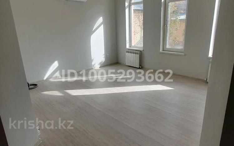 Отдельный дом · 8 комнат · 270 м² · 8 сот., мкр Кайтпас 2 за 55 млн ₸ в Шымкенте, Абайский р-н — фото 2