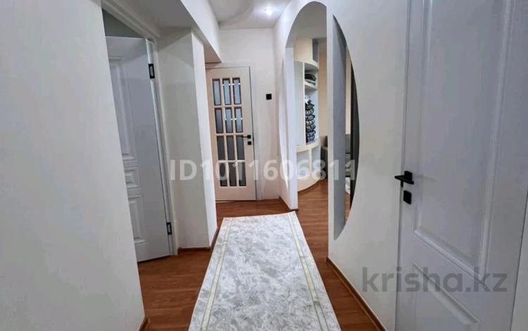 3-комнатная квартира · 66 м² · 1/5 этаж, Спортивная 19 — Торговый центр Ольга за 25 000 ₸ в  — фото 10