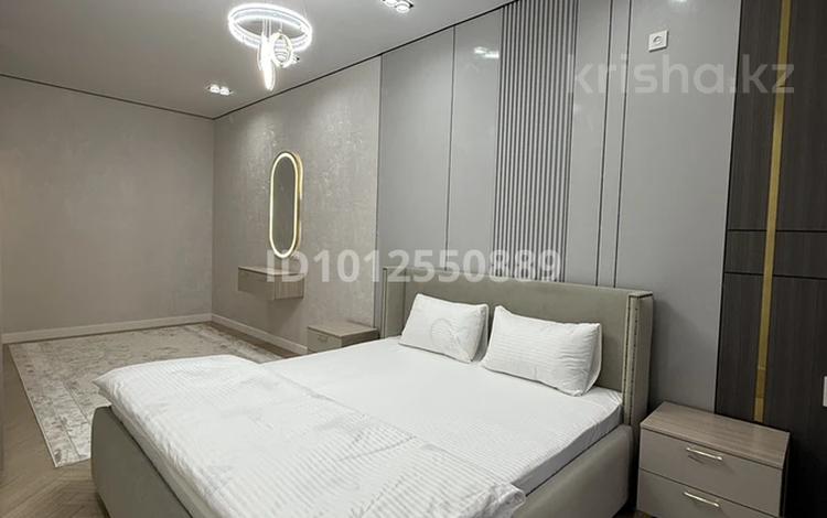 2-бөлмелі пәтер · 85 м² · 8/12 қабат, мкр Нурсат, Байтерекова 85 — Байтерекова Аргынбекова, бағасы: 20 000 ₸ в Шымкенте, Каратауский р-н — фото 2